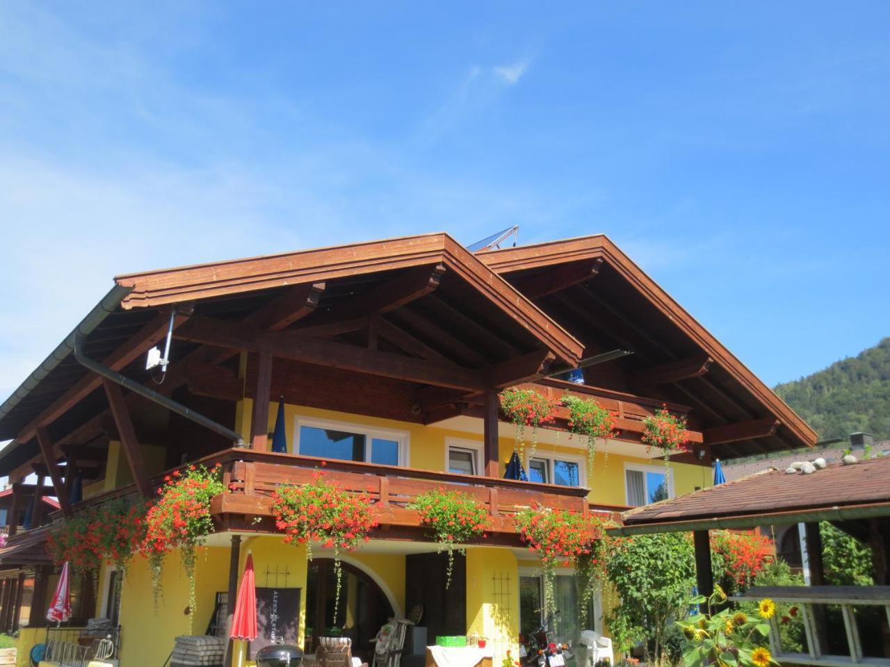 Hotel Alp Inn - Chiemgaukarte Inclusive Ruhpolding Dış mekan fotoğraf
